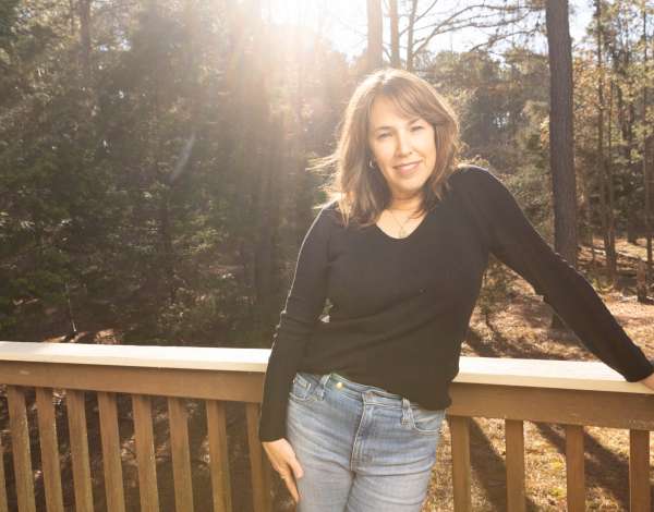 Daph_headshot1_seriousJPEG099